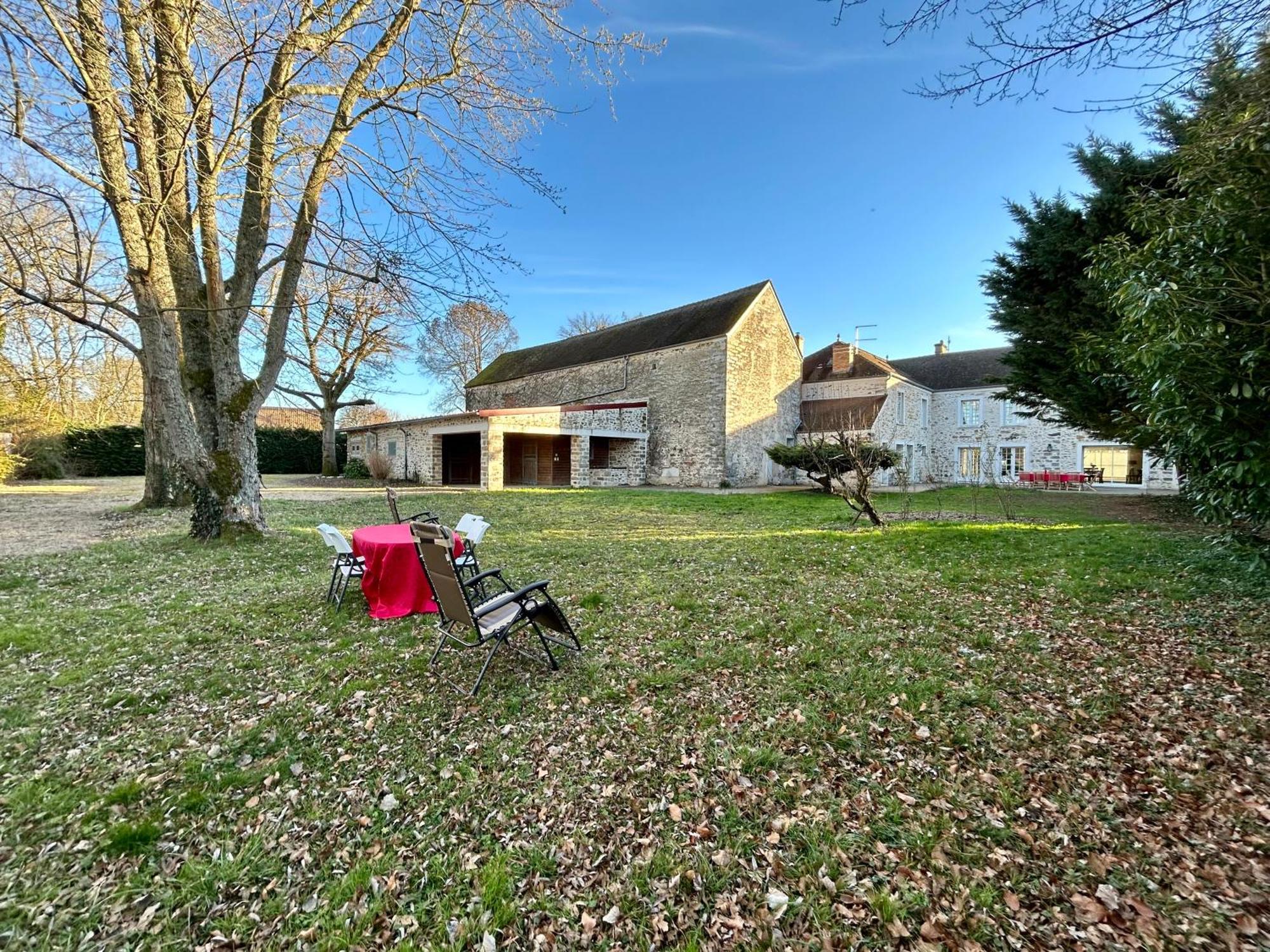 Apartmán Le Domaine De Brie Chatillon-la-Borde Exteriér fotografie